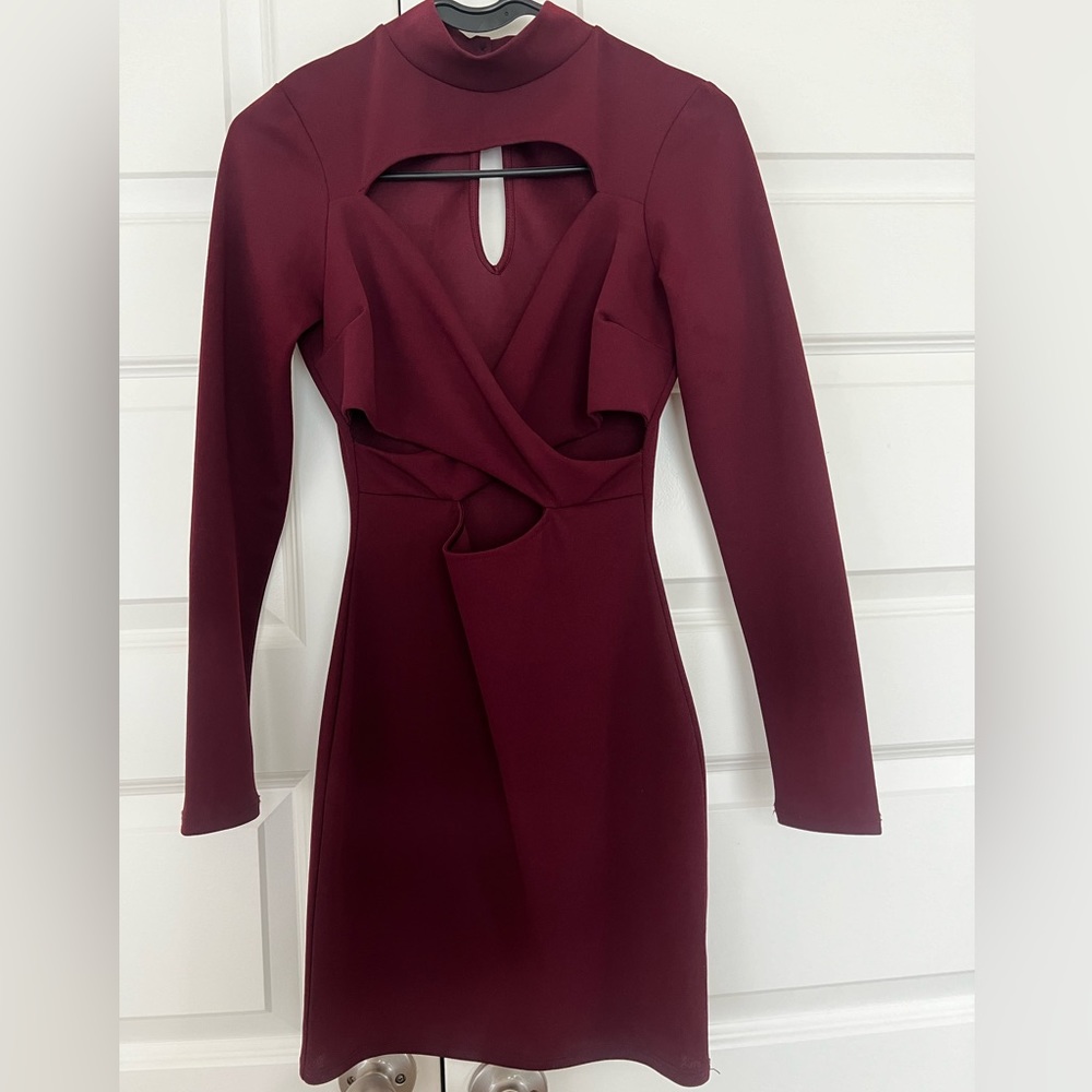 Long sleeve bodycon dress